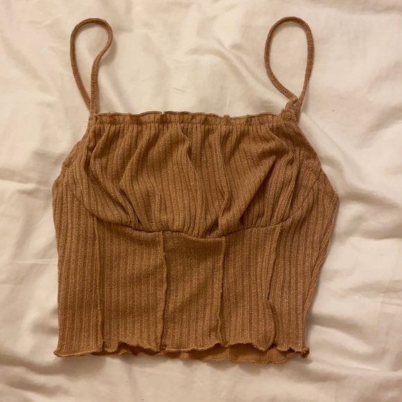 Cropped, spaghetti strapped shirt from SHEIN. - Picture 2 of 3